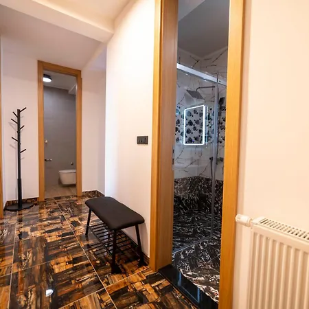Διαμέρισμα Luxury East House *