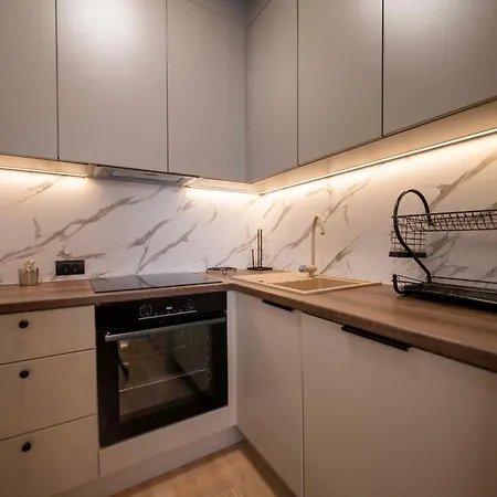 Luxury East House Daire *